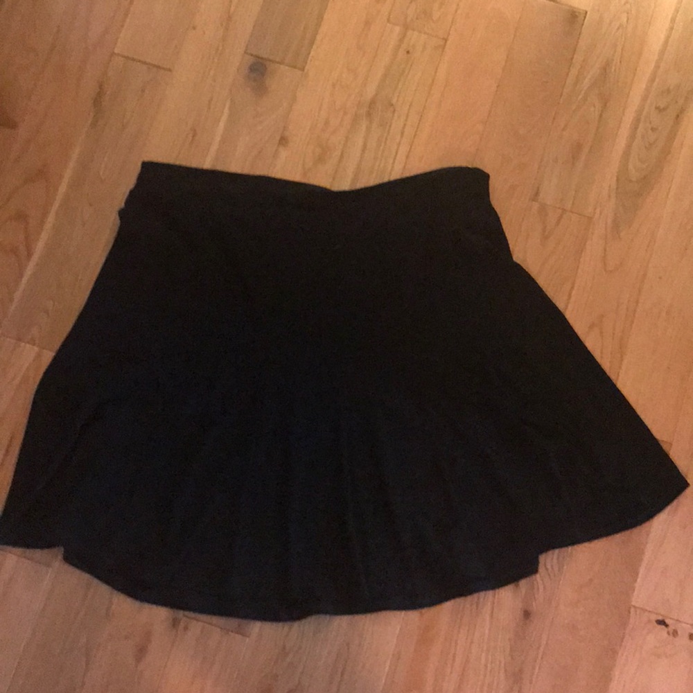 White House Black market skirt